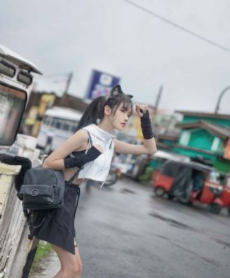 《欲望中的女人》